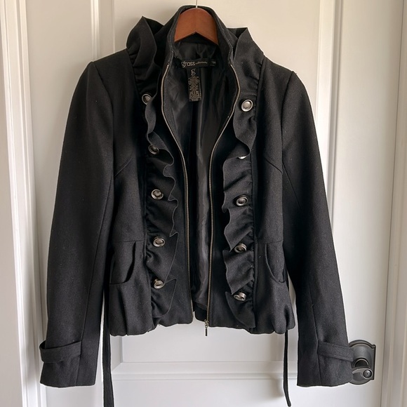 Ruffle Collar Short Wool Pea Coat Jacket - Picture 5 of 7